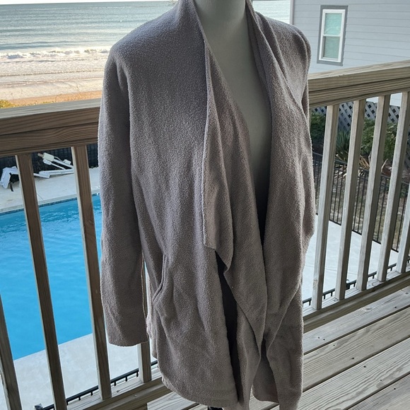 Barefoot Dreams CozyChic Lite® Island Wrap Cardigan - Picture 7 of 15